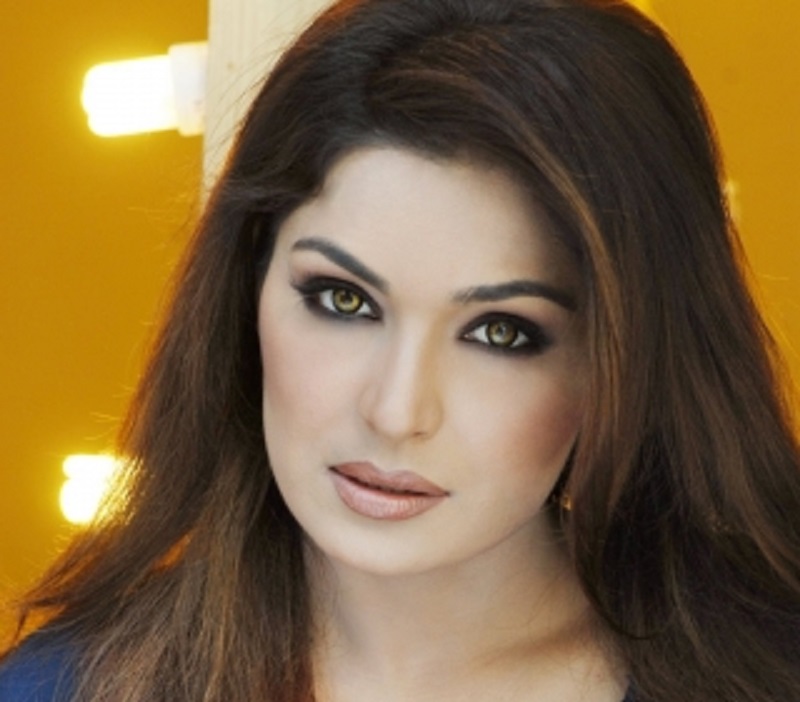 পাকিস্তান ক্রিকেট দলকে মিরার সতর্ক বার্তা