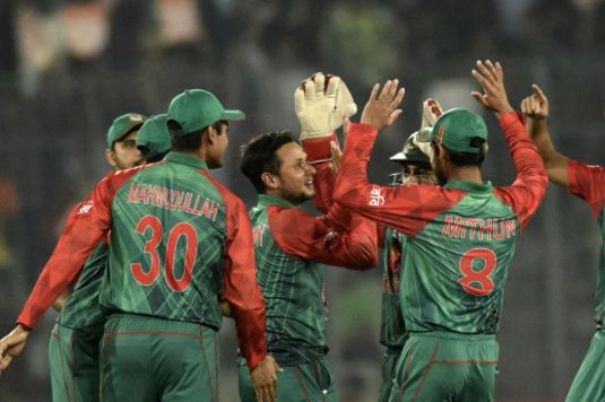 ফিল্ডিংয়ে বাংলাদেশ