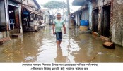 পাইকগাছায় নদ-নদীতে অস্বাভাবিক পানি বৃদ্ধি; পৌর বাজার প্লাবিত