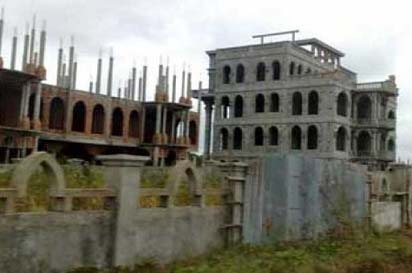 রাতে সায়েন্স কলেজে হাটে লাশ