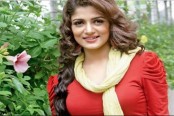 বিয়ের সিঁড়িতে পা রাখছেন শ্রাবন্তী