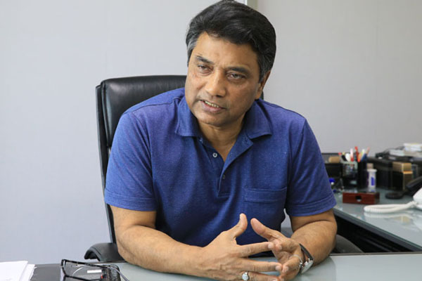 সবাই সাহায্য করলে মেয়রকে এত মাস্তানি করতে হয় না: আনিসুল হক
