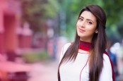লাক্সের ব্র্যান্ড অ্যাম্বাসেডর মিম