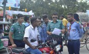 রাজধানীতে যান চলাচলে শৃঙ্খলা ফেরাতে ফের মাঠে নামছে পুলিশ
