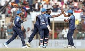 টিকে থাকার ম্যাচে টস জিতে ফিল্ডিংয়ে ঢাকা
