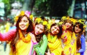 ফুল ফুটুক না ফুটুক, আজ বসন্ত
