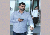 অগ্নিকাণ্ডে ভুক্তভোগীদের জন্য তামিমের প্রার্থনা

