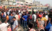 বাসের ধাক্কায় বিশ্ববিদ্যালয়ছাত্র নিহত, সড়ক অবরোধ