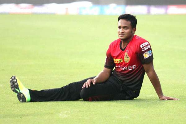 আইপিএলে খেলতে পারবেন কি সাকিব?

