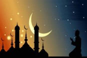 চাঁদ দেখা গেছে, কাল থেকে রোজা শুরু
