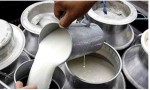 এক লিটার দুধে ৭০০ গ্রাম পানি, বাকি ৩০০ গ্রাম ময়দা

