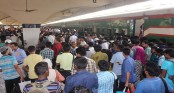 ভোগান্তিকে সঙ্গে নিয়ে ঘরে ফিরছে মানুষ