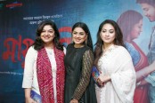 ‘মায়াবতী’র মায়ায় তারকারা
