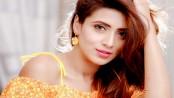 পরিবারের সঙ্গে জন্মদিন পালন করছেন মিম