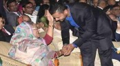 ইডেন টেস্টে প্রধানমন্ত্রীর সফরসঙ্গী মাশরাফি
