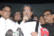 ‘আই হেট পলিটিক্স’ থেকে যুবকদের বের করতে চান পরশ