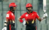 কুমিল্লাকে হারিয়ে প্রথম জয় তুলে নিল ঢাকা