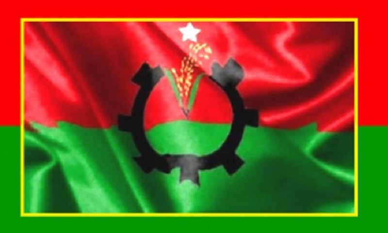 ঢাকা সিটি নির্বাচন: বিএনপির মেয়র প্রার্থী তাবিথের গাড়িতে হামলা!