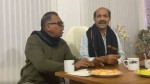 ভোটে নেমে 'চা' বানানোর পর এবার গান গাইলেন আতিকুল