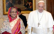 প্রধানমন্ত্রীর সঙ্গে পোপের সাক্ষাৎ
