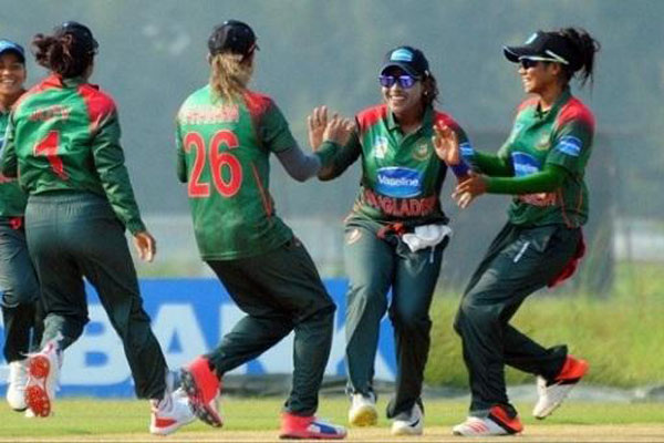 ৯ মাস পর মাঠে ফিরছেন সালমারা
