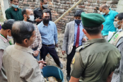 খুলনায় ৫৩টি সুন্ধি কচ্ছপ উদ্ধার, ব্যবসায়ীর কারাদণ্ড
