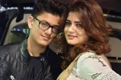 মায়ের সাবেক স্বামীকে নিয়ে বিস্ফোরক মন্তব্য শ্রাবন্তী পুত্রের
