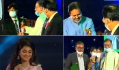 বিজয়ীদের হাতে জাতীয় চলচ্চিত্র পুরস্কার