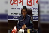 ৯৯৯-এ কল পেয়ে দৌলতদিয়া পতিতাপল্লী থেকে ১৪ কিশোরী উদ্ধার

