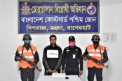 মোংলায় ইয়াবাসহ মাদক ব্যবসায়ী আটক
