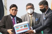 করোনার টিকা হস্তান্তর করলো ভারত
