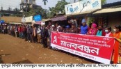বালুবাহী যানবাহন চলাচলের বিরুদ্ধে দুর্গাপুরে অনির্দিষ্টকালের জন্য  দোকানপাট বন্ধ 
