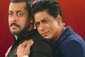 নায়িকার ধমক খেয়ে রাত জেগে নাচের অনুশীলন করেন শাহরুখ ও সালমান!

