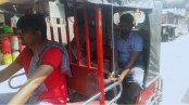 অটোচালক সেজে মাদক ব্যবসায়ীকে ধরল পুলিশ
