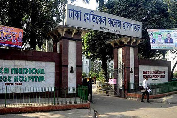 মাদকবিক্রেতাদের হামলায় হাসপাতালে ভর্তি একই পরিবারের ৪ জন
