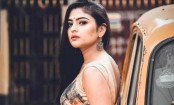 আবারো ক্যানসারে আক্রান্ত, কান্নায় ভেঙে পড়লেন অভিনেত্রী
