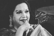 চিরনিদ্রায় শায়িত কবরী
