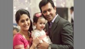 শনিবার সারপ্রাইজ দেবেন তাহসান, অপেক্ষায় মিথিলা!
