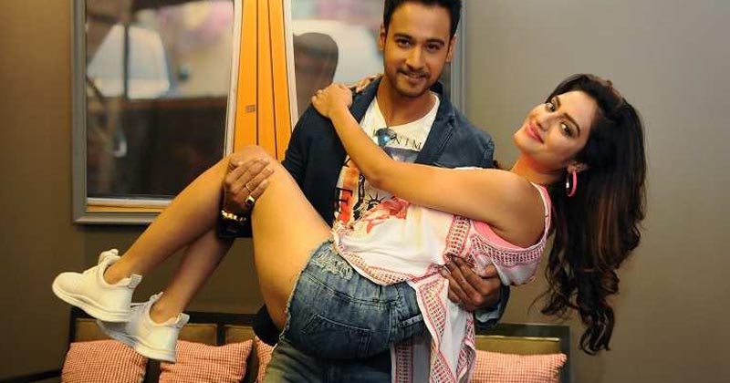 অবশেষে ফাঁস হলো যশ নুসরাতের লিভ টুগেদার!
