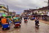 নোয়াখালীতে ঢিলেঢালা লকডাউন