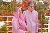 শ্বাসকষ্টে ভুগছেন দিলীপ কুমার, হাসপাতালে ভর্তি