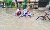 থইথই পানিতে ভাসছে বন্দরনগরী চট্টগ্রাম