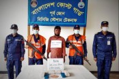 টেকনাফে ইয়াবাসহ পিকআপ জব্দ, আটক ১