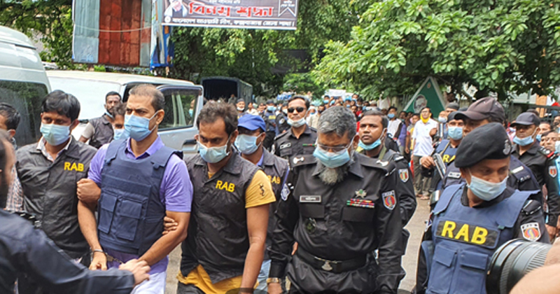 কক্সবাজার কারাগারে ওসি প্রদীপকে স্থানান্তর