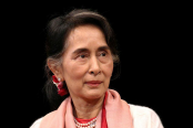 সু চির বিরুদ্ধে স্বর্ণ ঘুষ নেওয়ার অভিযোগ