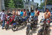 ফরিদপুরে মোটরসাইকেল চোর চক্রের ৫ সদস্য আটক