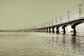 যমুনা সেতুতে ভয়াবহ সড়ক দুর্ঘটনা, তীব্র যানজট