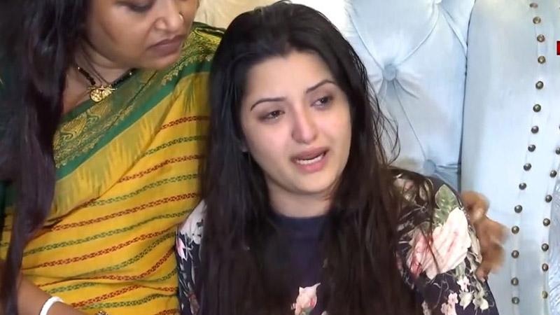 এবার পরীমনিকে ডিবি কার্যালয়ে ডেকেছে পুলিশ