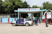 সোমালিয়ায় আত্মঘাতী বোমা হামলায় নিহত ১৫