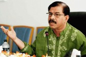 শিক্ষকরা এখন রিকশা-ভ্যান চালাচ্ছেন : মান্না